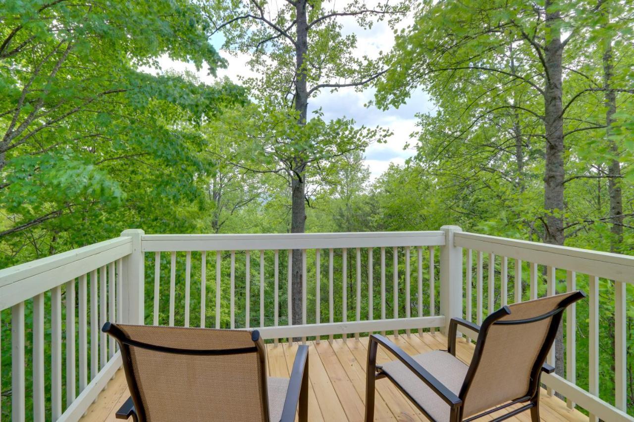 Blue Ridge Getaway With Hot Tub And Seasonal View!ヴィラ エクステリア 写真